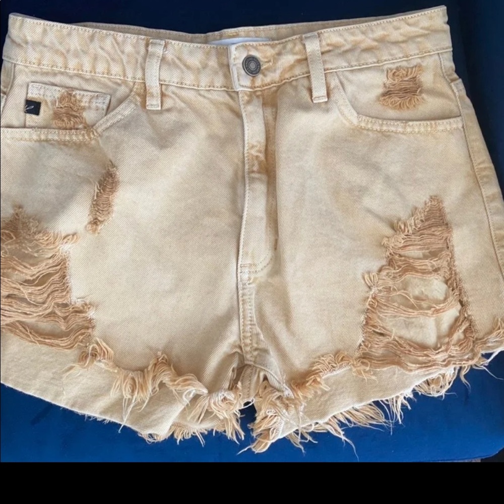 KanCan Washed High Rise Short - Picture 2 of 4